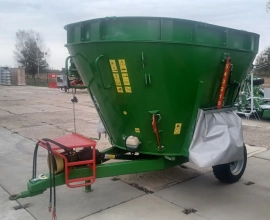 Wóz paszowy PRONAR VMP 6 